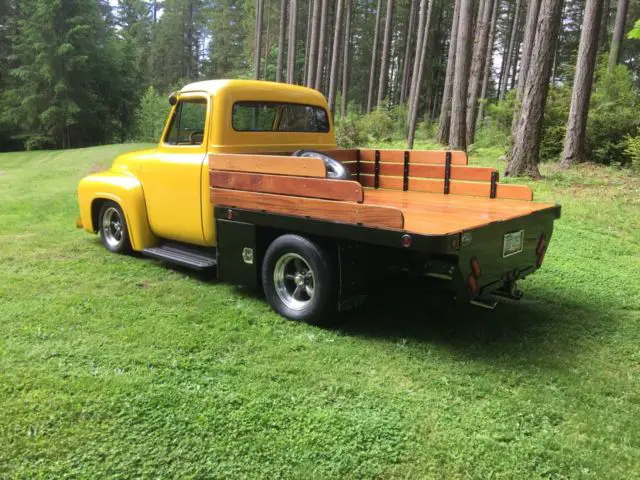 1955 Ford F-100 Retro Rod