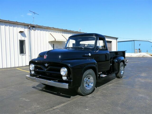 1955 Ford F-250 --