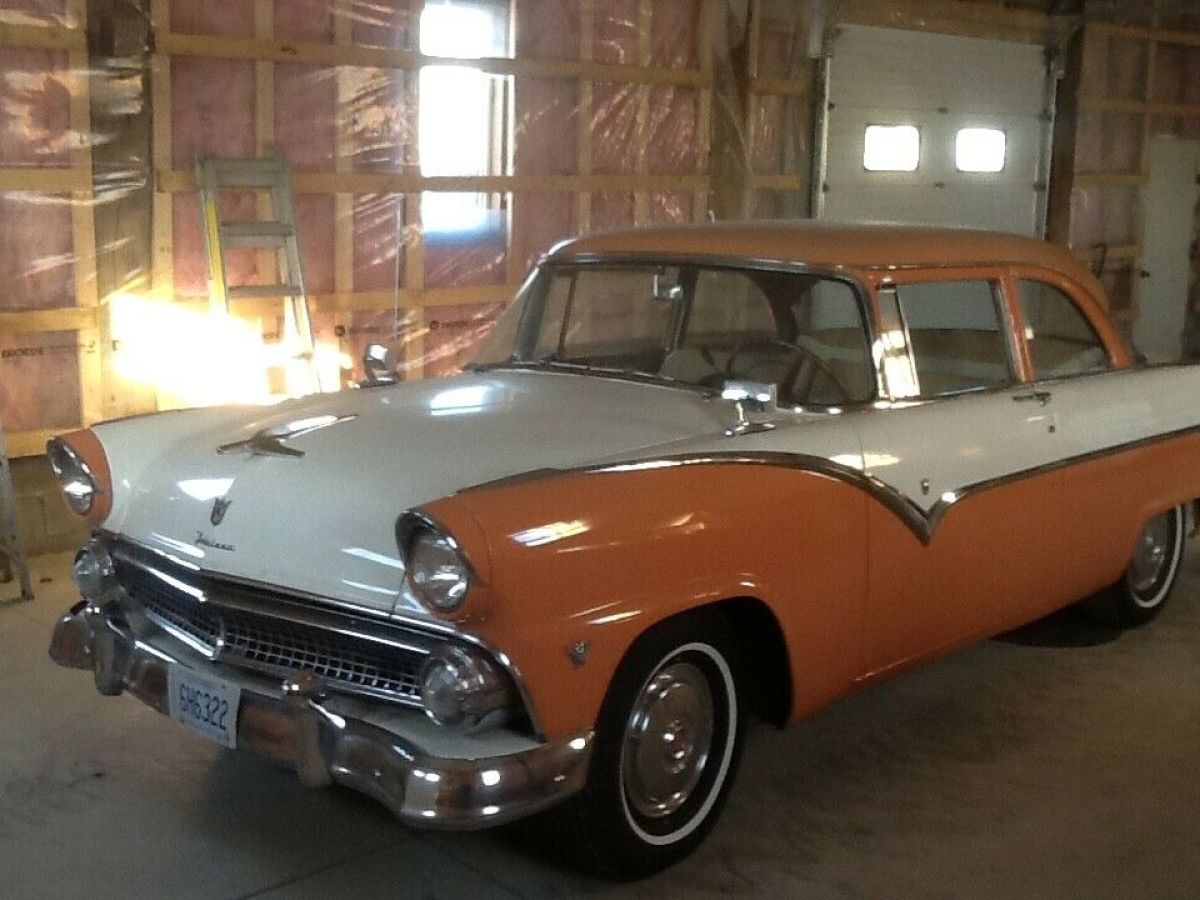 1955 Ford Fairlane