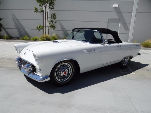 1955 Ford Thunderbird