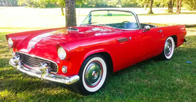 1955 Ford Thunderbird