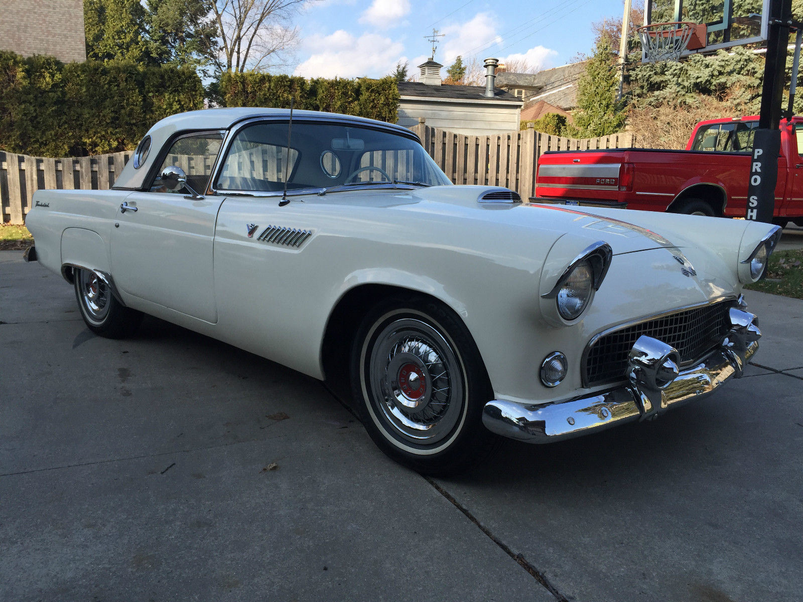 1955 Ford Thunderbird