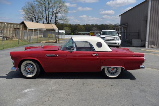 1955 Ford Thunderbird B Trim - Red/White