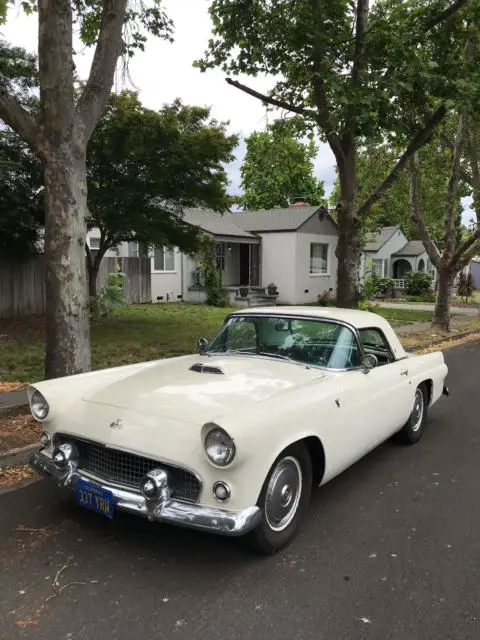 1955 Ford Thunderbird