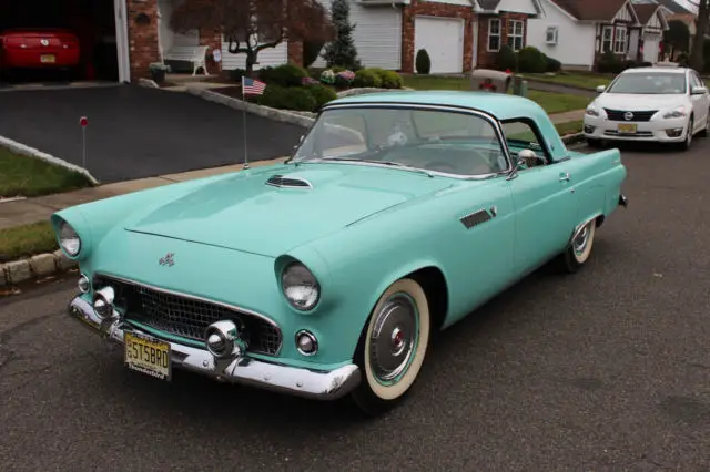 1955 Ford Thunderbird