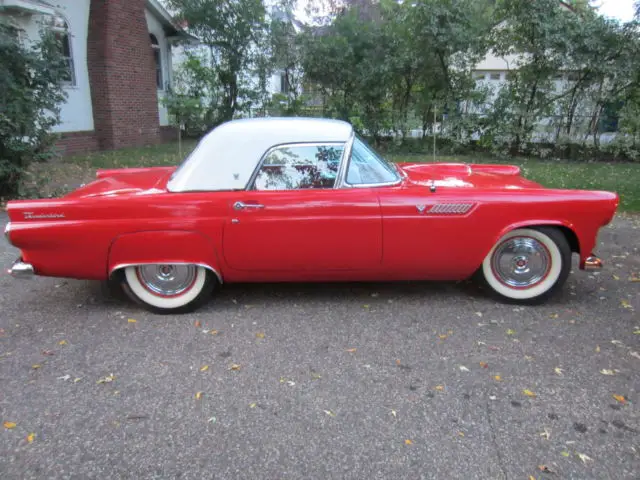 1955 Ford Thunderbird