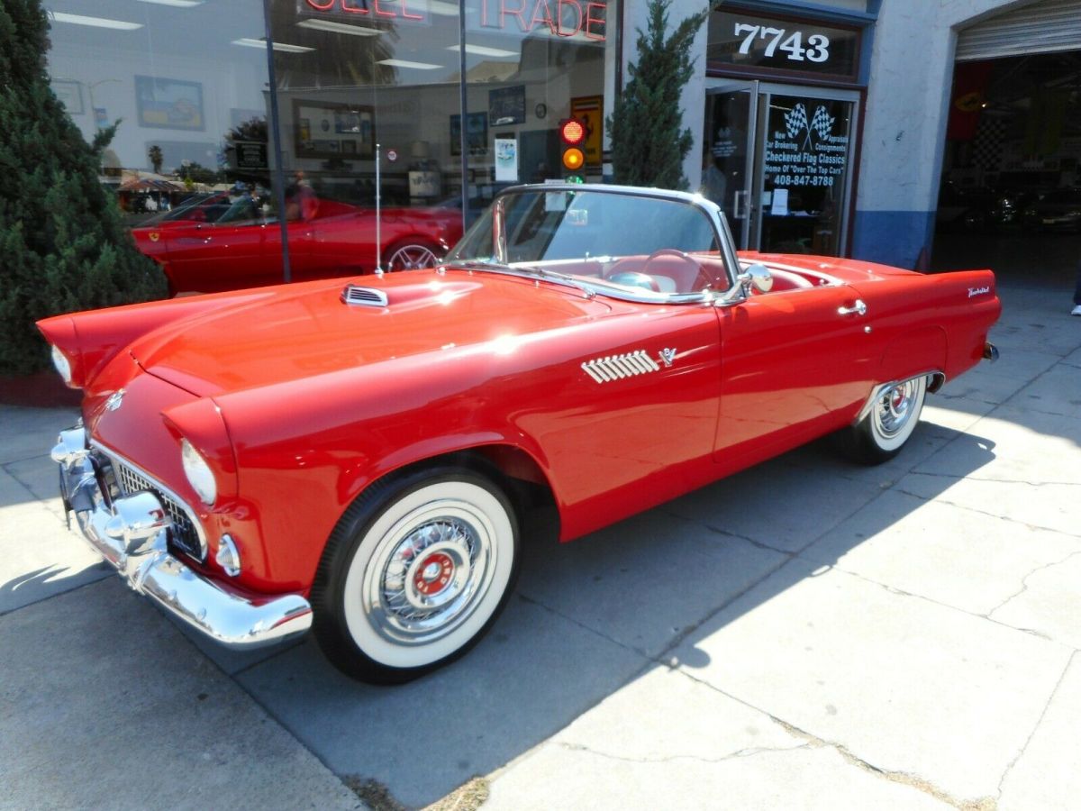 1955 Ford T-BIRD