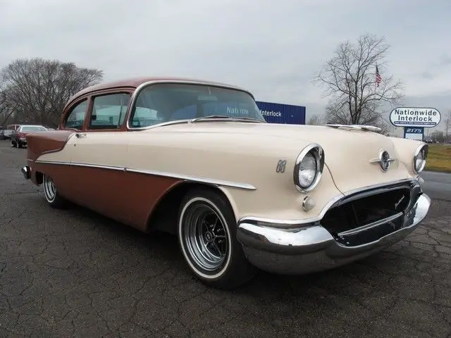 1955 Oldsmobile Eighty-Eight --