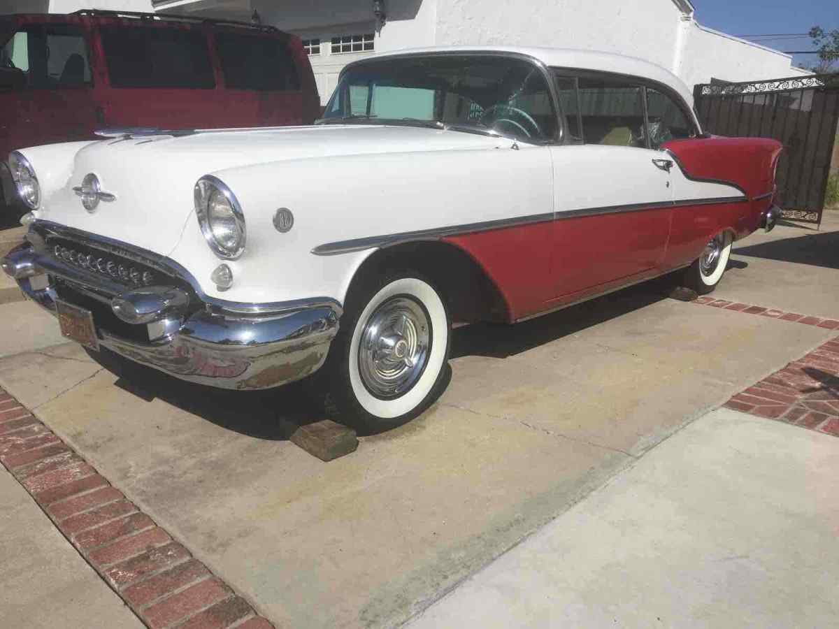 1955 Oldsmobile Rocket 88 Super 88