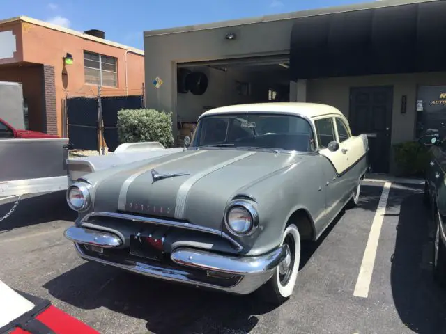 1955 Pontiac Chieftain