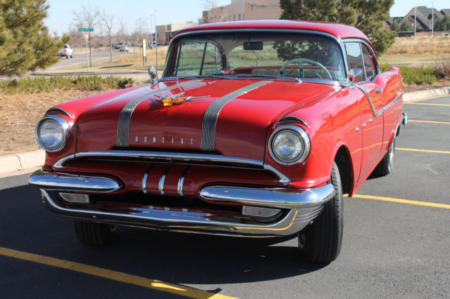 1955 Pontiac Star Chief Custom