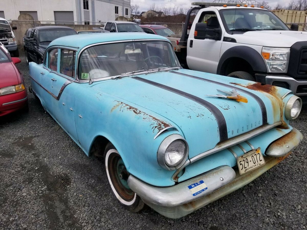 1955 Pontiac Star Chief