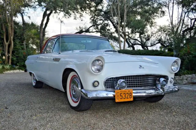 1955 Ford Thunderbird