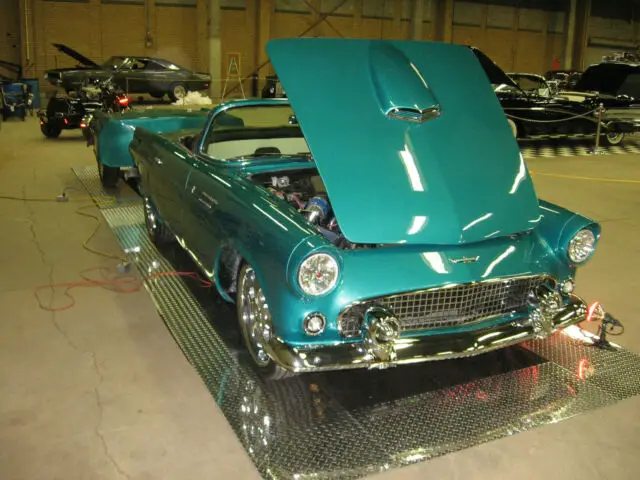 1955 Ford Thunderbird