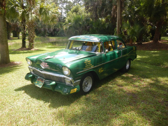 1956 Chevrolet Bel Air/150/210 Roll cage / Race Trim