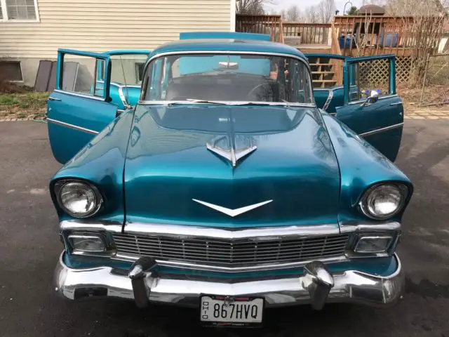 1956 Chevrolet Bel Air/150/210 565