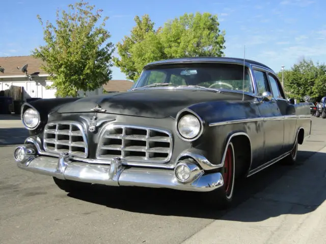 1956 Chrysler Imperial sedan