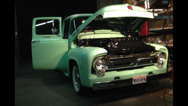 1956 Ford F-100