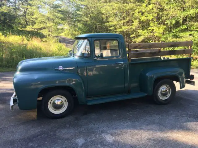 1956 Ford F-100