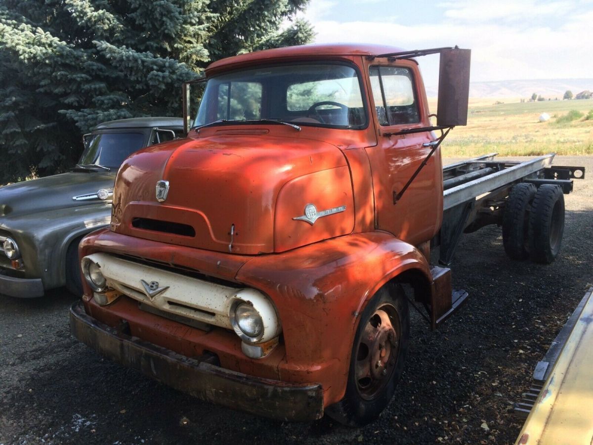 1956 Ford C600