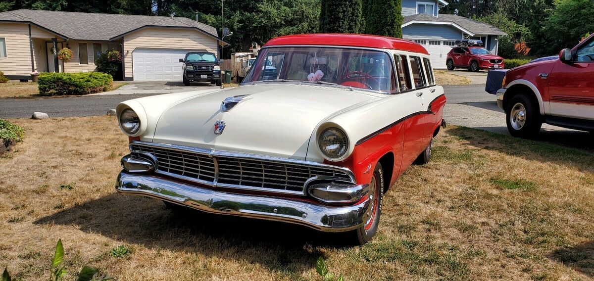 1956 Ford Country Deluxe Chrome