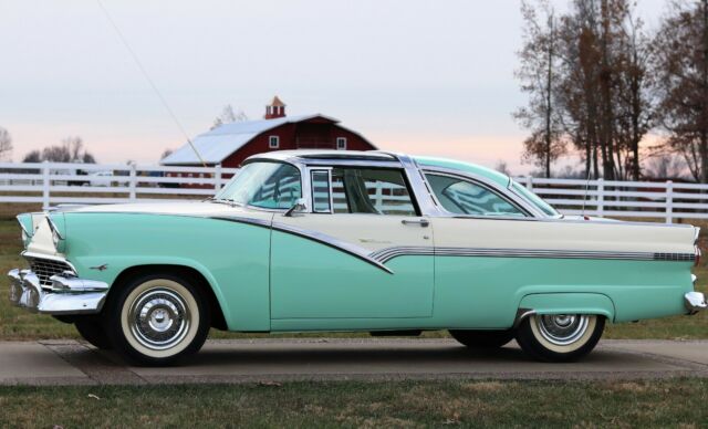 1956 Ford Crown Victoria