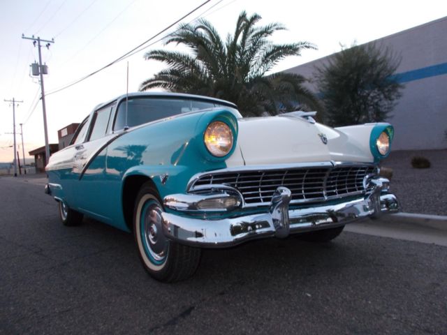 1956 Ford Crown Victoria