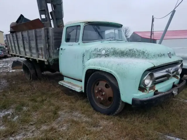 1956 Ford F-500 Custom cab