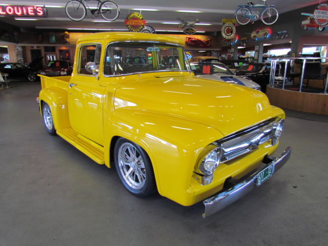 1956 Ford F-100 Pro Touring