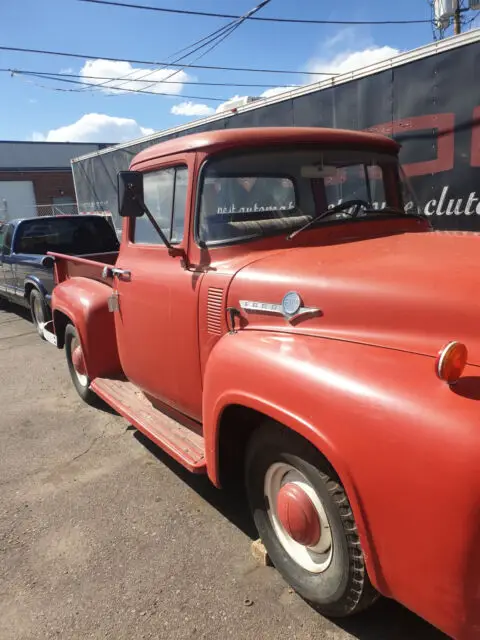 1956 Ford F-100