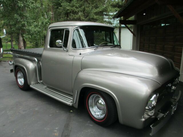 1956 Ford F-100 Custom