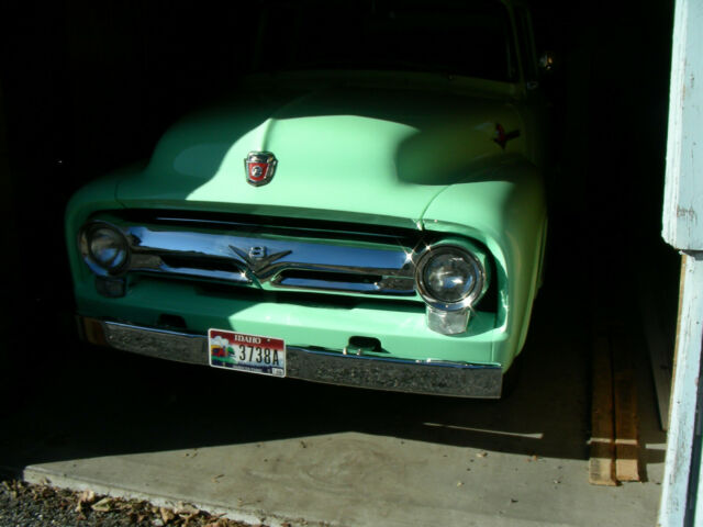 1956 Ford F-100 Custom Cab