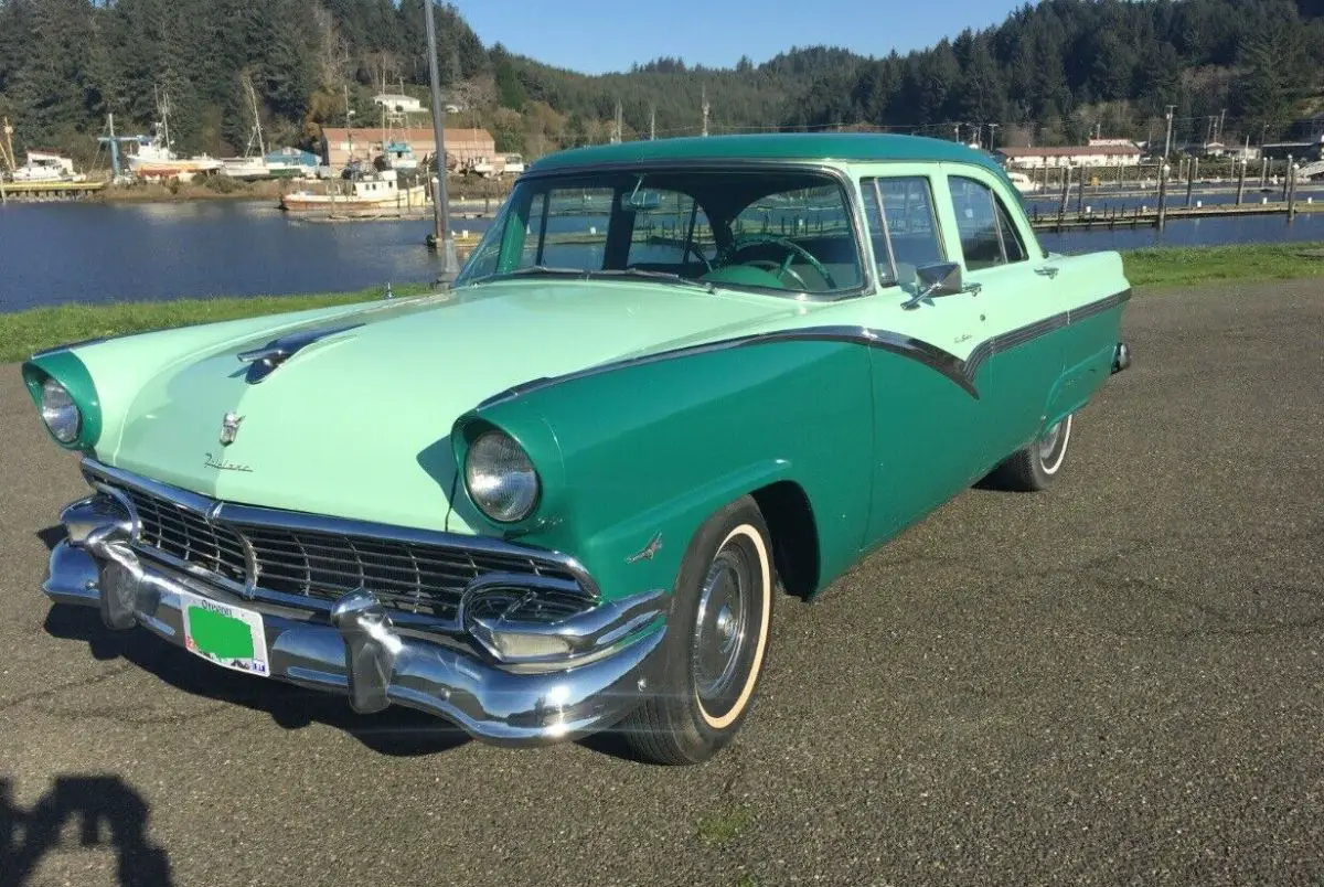 1956 Ford Fairlane