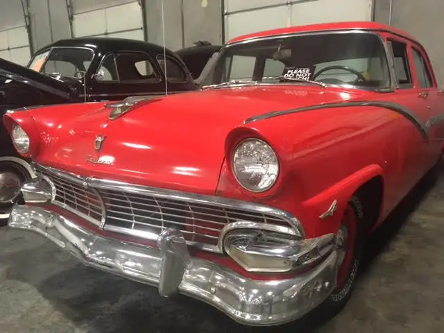 1956 Ford Fairlane Town Sedan