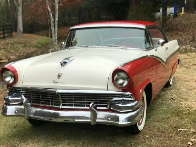 1956 Ford Fairlane Victoria