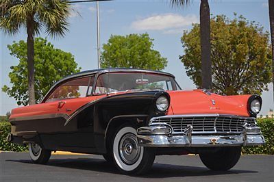 1956 Ford Fairlane Victoria