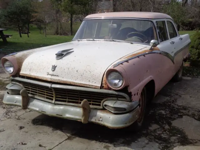 1956 Ford TOWN SEDAN FAIRLANE