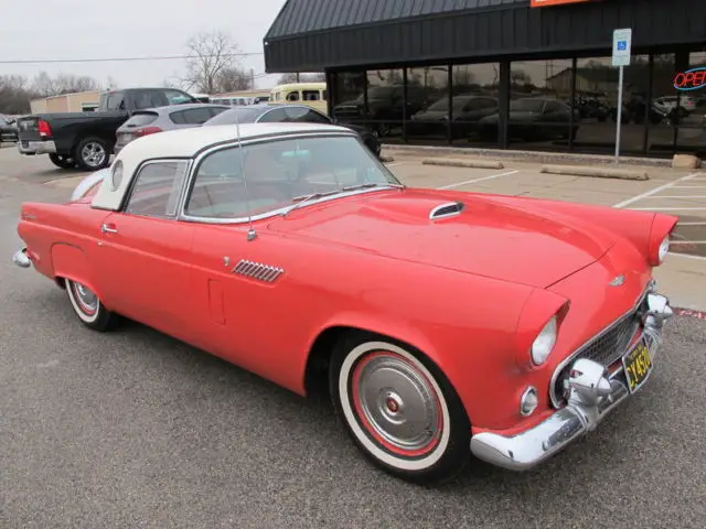 1956 Ford Thunderbird