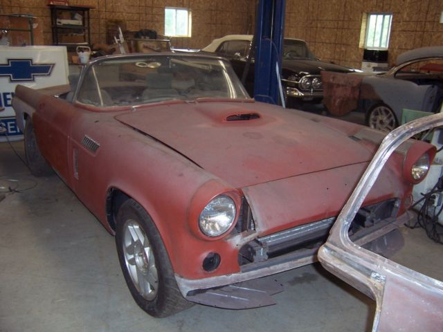 1956 Ford Thunderbird