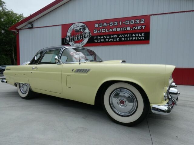 1956 Ford Thunderbird