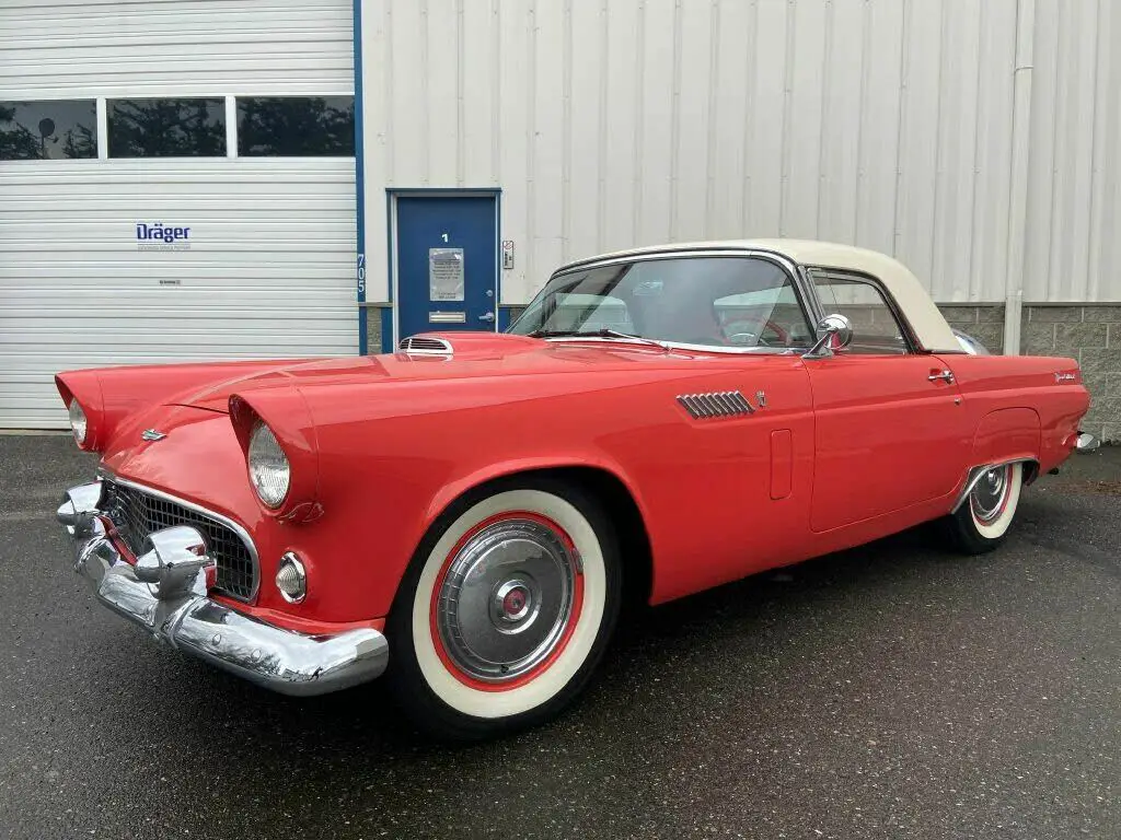 1956 Ford Thunderbird