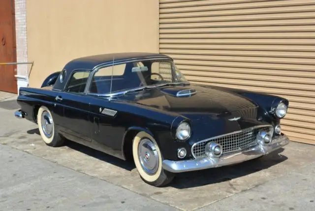 1956 Ford Thunderbird