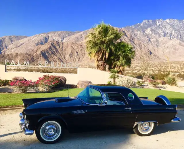 1956 Ford Thunderbird