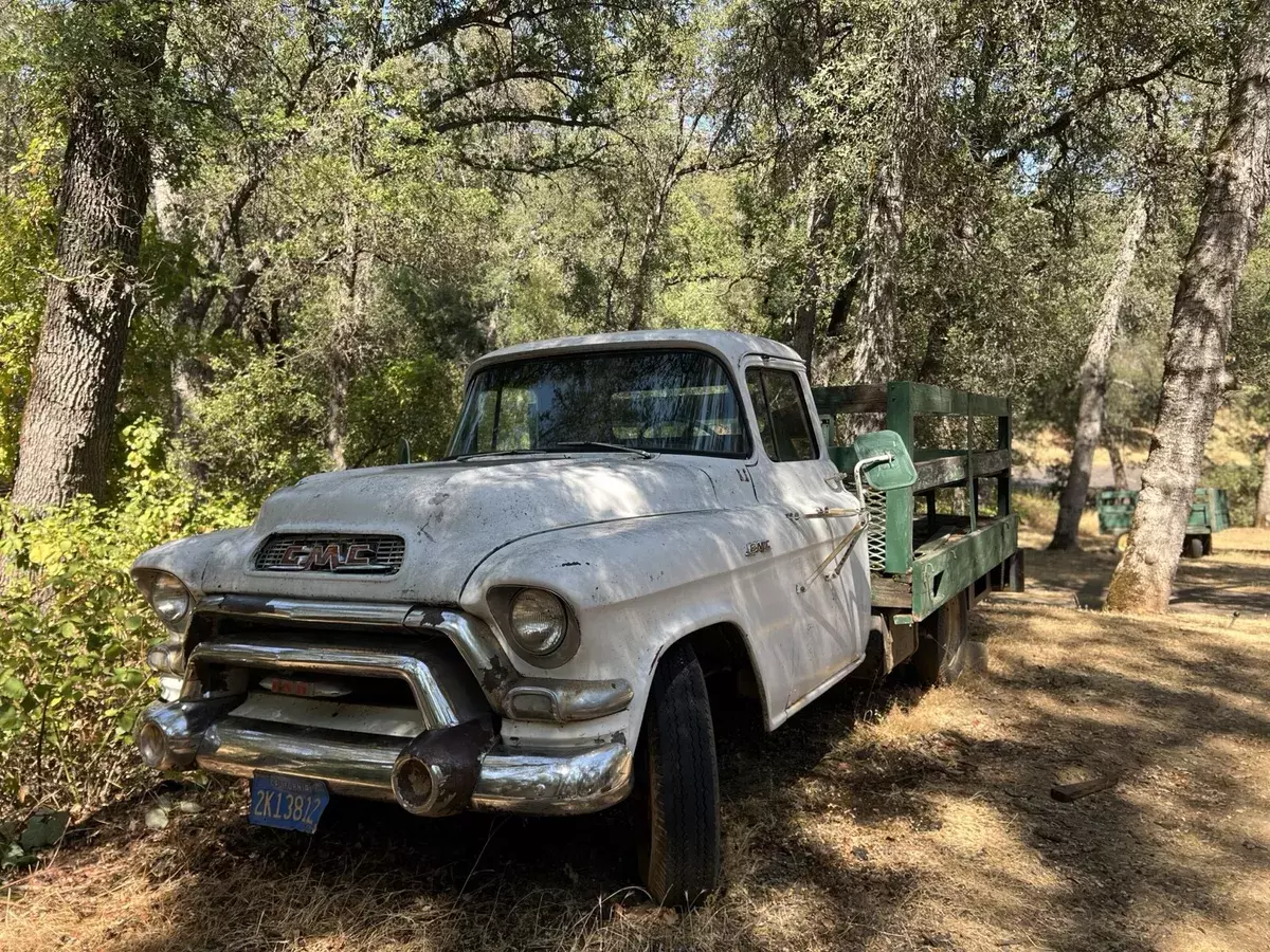 1956 GMC 100 long bed