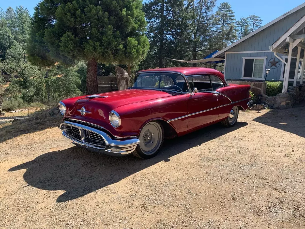 1956 Oldsmobile 88 Holiday