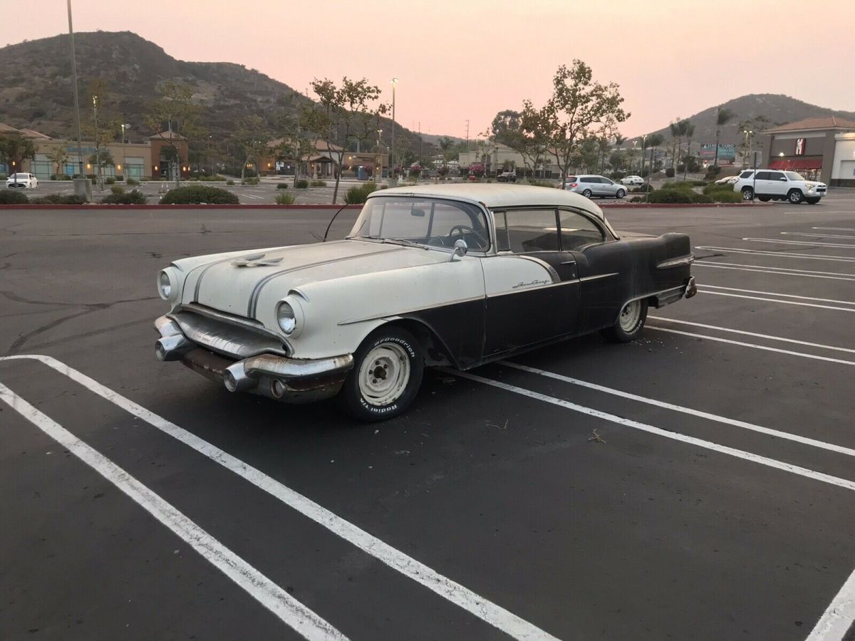 1956 Pontiac Starchief Custom Catalina