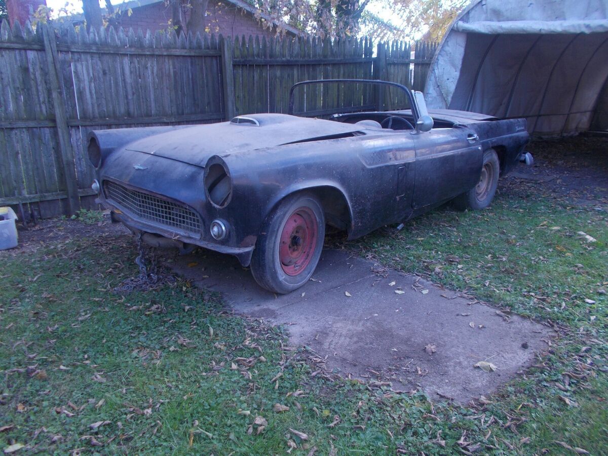 1956 Ford Thunderbird