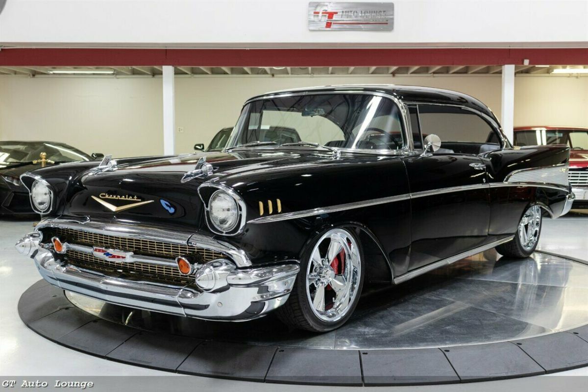 1957 Chevrolet Bel Air/150/210 Restomod