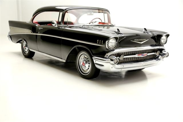 1957 Chevrolet Bel Air/150/210 Black & red interior, 283