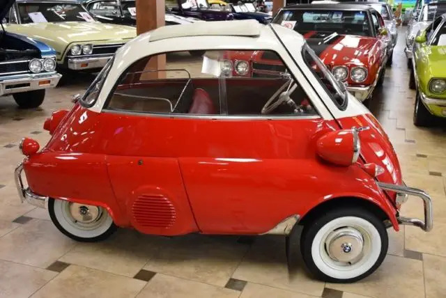 РњРёРЅРё BMW Isetta 250